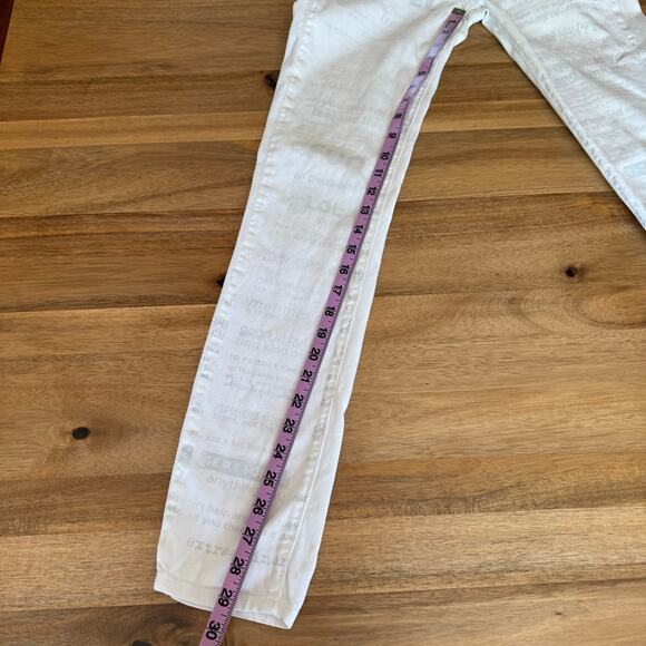 Each x Other Jeans Low Rise White Denim Size 26 Paris Designer S14G16079 - Picture 14 of 15